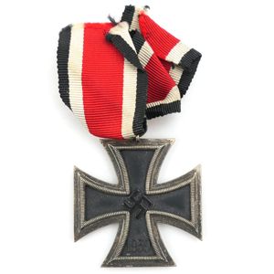 WW2 Iron Cross 2nd Class '132'