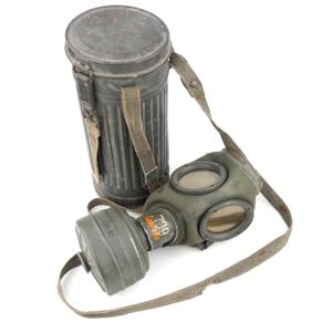 WH (Heer) Gasmask with Canister