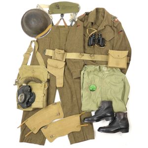 British Royal Artillery Uniform Grouping