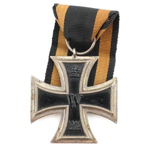 WW1 Iron Cross 2nd Class - '800' Silver