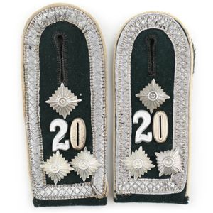 WH (Heer) M36 'Infanterie' Shoulder-Straps