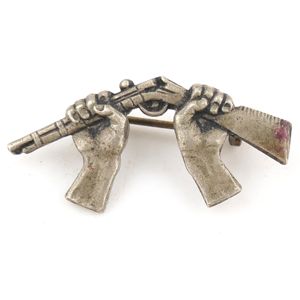 Dutch 'Gebroken Geweertje' Badge