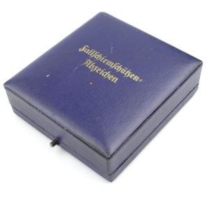 Early type case for the Luftwaffe Paratrooper Badge