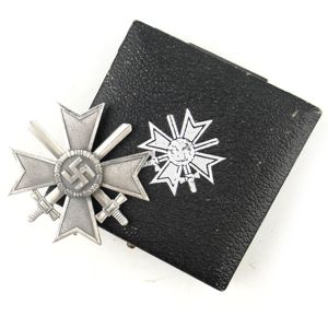 Cased KVK 1st Class '65'