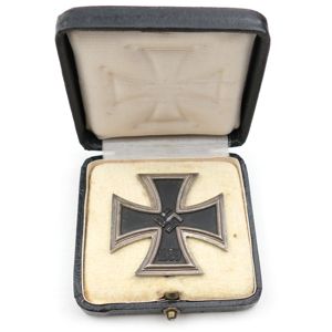 Cased Iron Cross 1st Class 'K&Q'