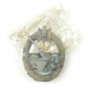 Kriegsmarine Coastal Artillery War Badge