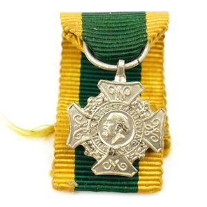 Miniature Dutch Expedition Cross