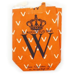 'Nederland zal herrijzen' Cigarettes Package