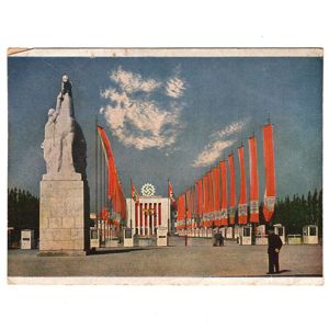 'Schaffendes Volk' Postcard