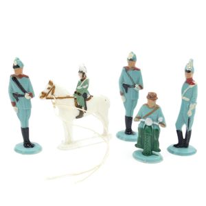 Small lot of WHW 'Tag der deutschen Polizei' Figures
