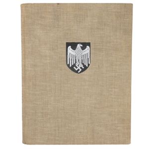 Book: 'Männer und Waffen des Deutschen Heeres'