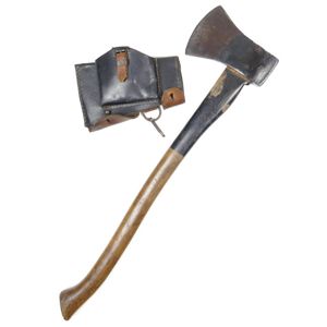 WH Pioneer Axe with 'Ersatz' type Carrying Case