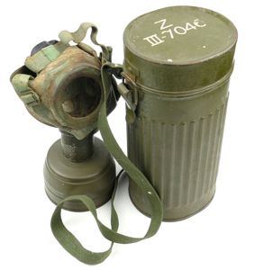 Dutch Marines Gasmask & Canister