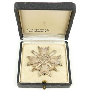 Cased KVK 1st Class '65'