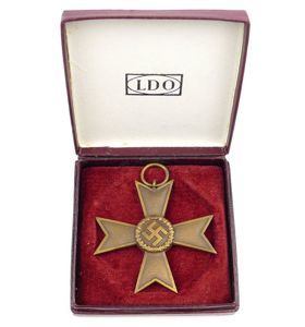 KVK 2nd Class without Swords in 'LDO' box