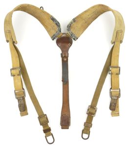 WH Combat Y-straps made of captured webbing