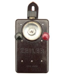 Wehrmacht Bakelite 'Zeiler' Flashlight