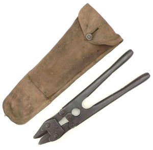 WW1 German Wire Cutters in Pouch