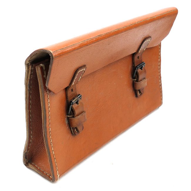 German Pouch made of 'Ersatz' Material — image 2