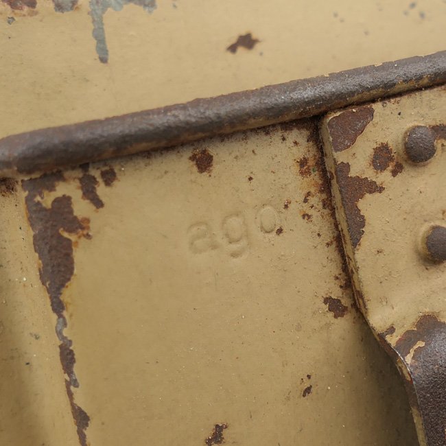 Wehrmacht Tan Painted Carbide Field Lantern — image 4