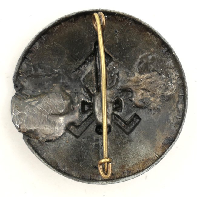 'Germaansche Landdienst' Brooch — image 3