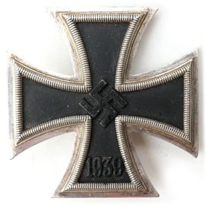 WW2 Iron Cross 1st Class 'K&Q'