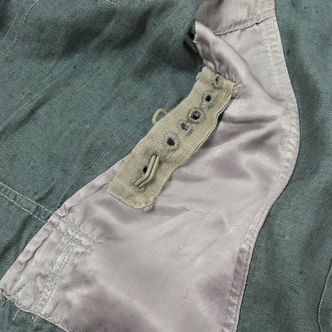 WH (Heer) M43 'Drillich' Field Blouse — image 10