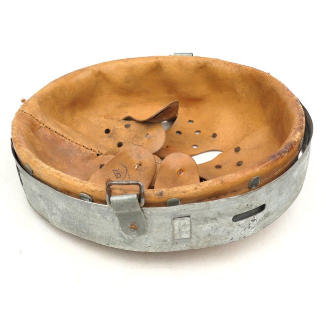 German Helmet Liner 1943 size 64/57 — image 3