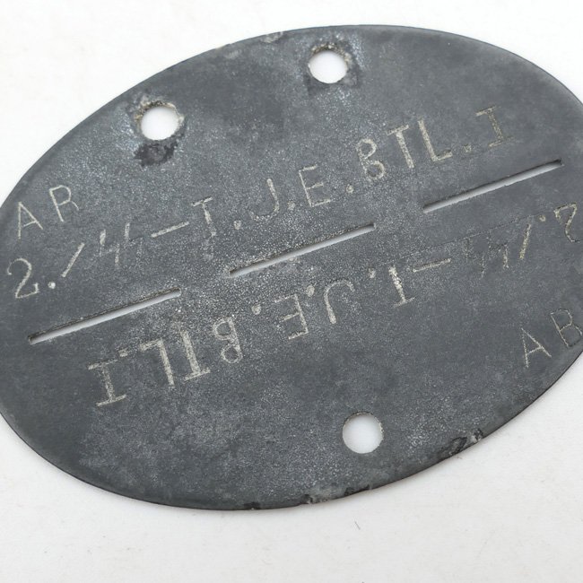 Waffen-SS ID-disc 'ᛋᛋ-T.J.E. BTL.I' — image 2