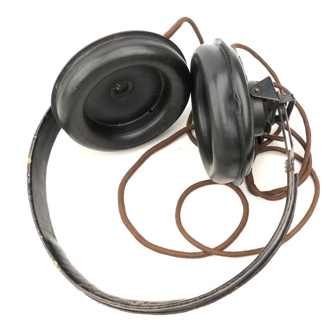 Wehrmacht 'Dfh.b' Panzer Headphone 1942 — image 4