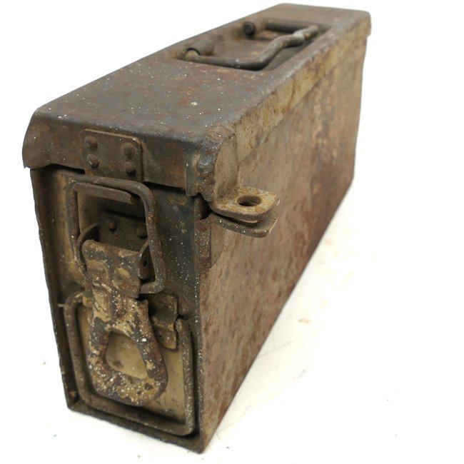 MG34/42 'Patronenkasten 41' used as Toolbox — image 2