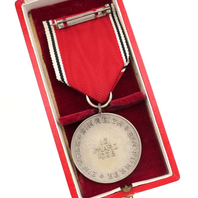 Cased Austrian Occupation Medal — image 4