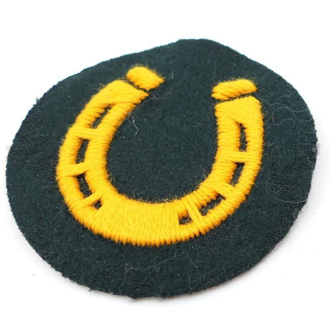 WH (Heer) 'Hufbeschlagpersonal' Trade Badge — image 2