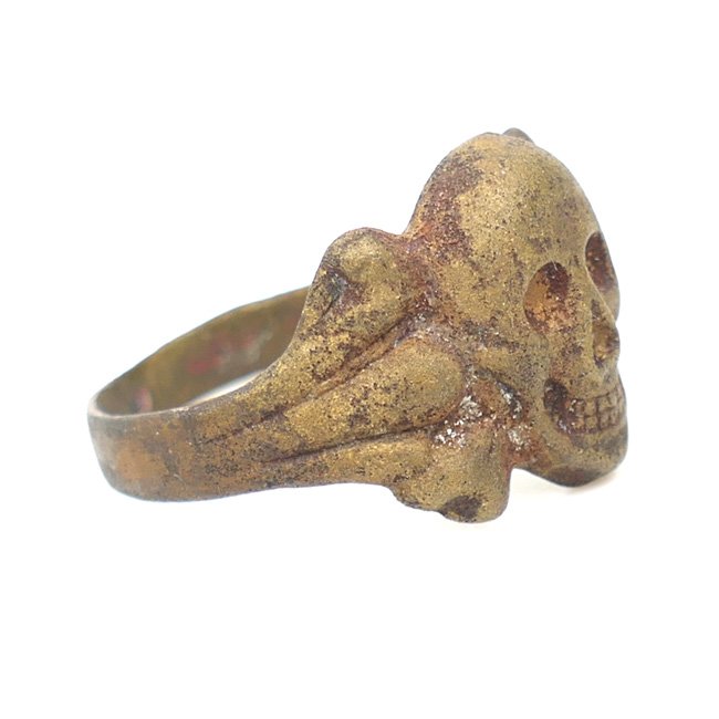 Rare original German 'Totenkopfring' — image 3