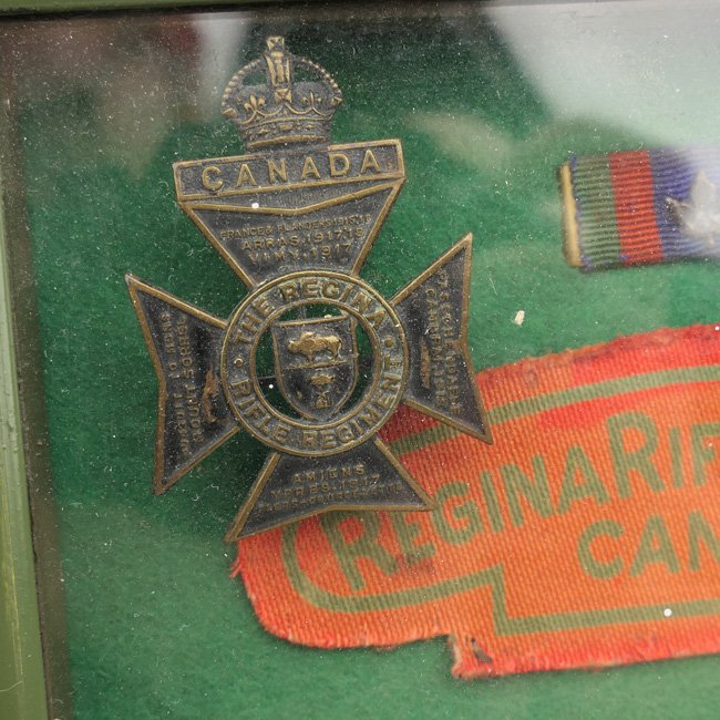 Small collection of framed Canadian Insignia — image 2