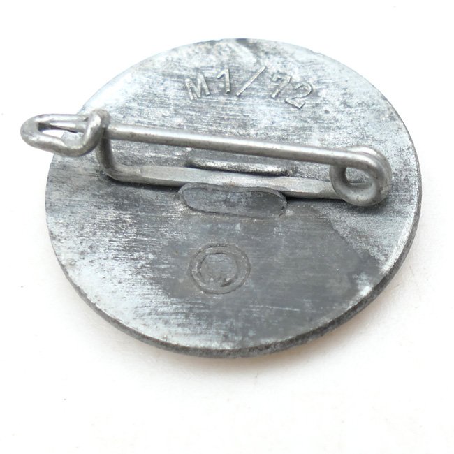 NSDAP Membership Badge RZM M1/72 — image 4