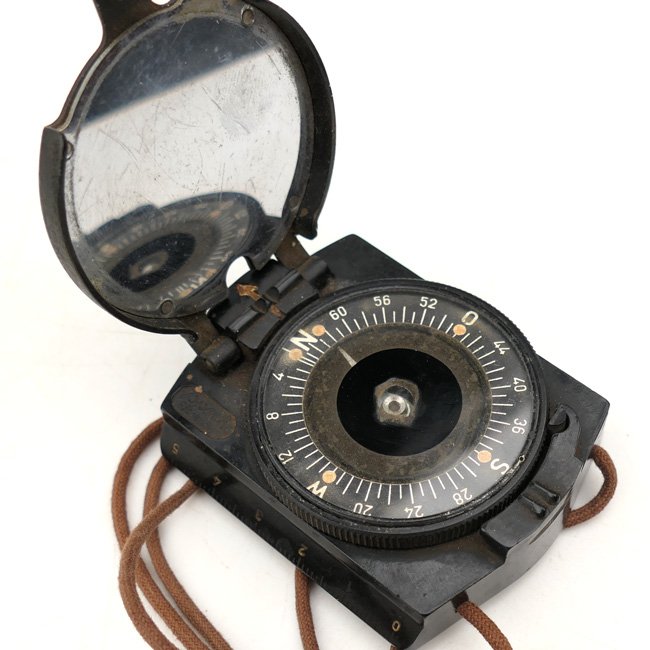 Standard Wehrmacht Compass — image 2