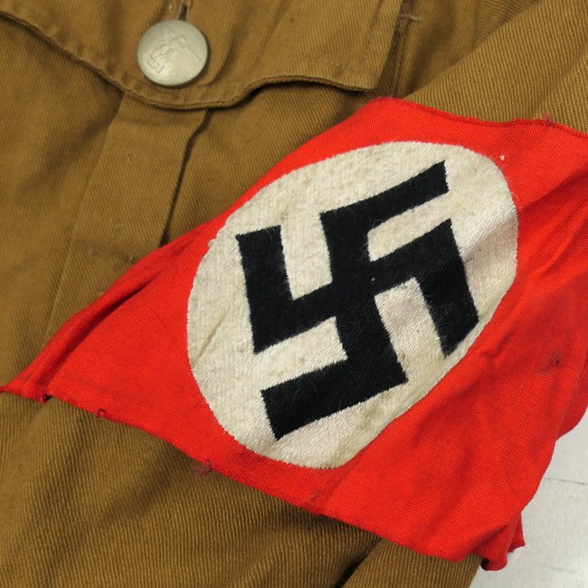NSDAP Brown Shirt for a 'Zellenleiter der Ortsgruppe' — image 3