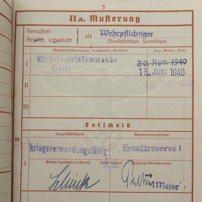 WH (Heer) Wehrpaß — image 5