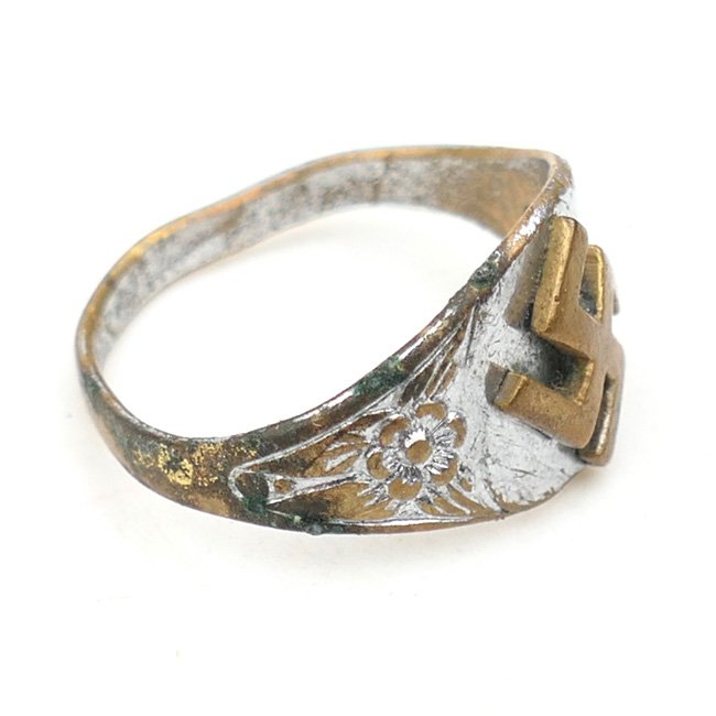 German Patriotic Swastika Ring — image 3