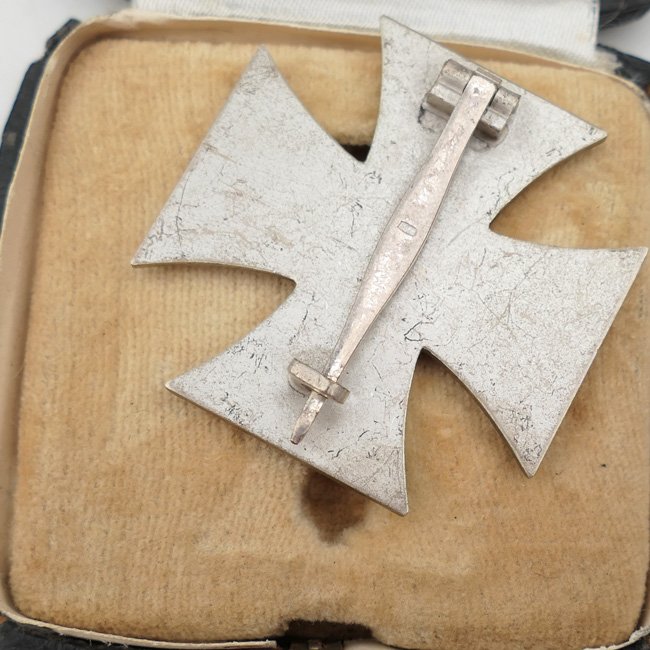 Cased Iron Cross 1st Class '15' — image 4