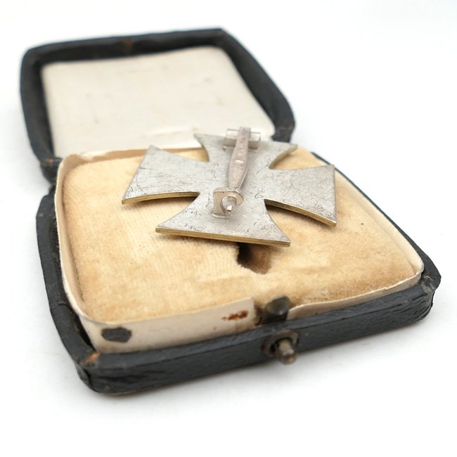 Cased Iron Cross 1st Class '15' — image 6