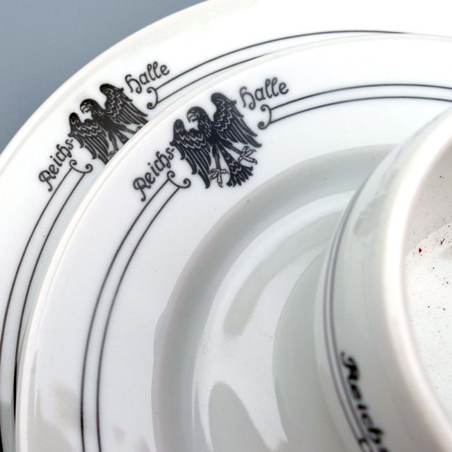 'Reichshalle' Coffee Cup, Saucer & Plate — image 3