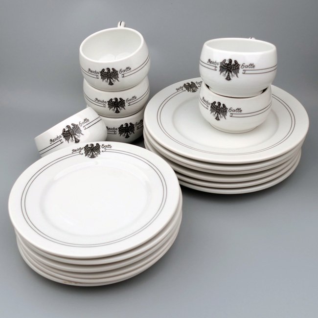 'Reichshalle' Coffee Cup, Saucer & Plate — image 7