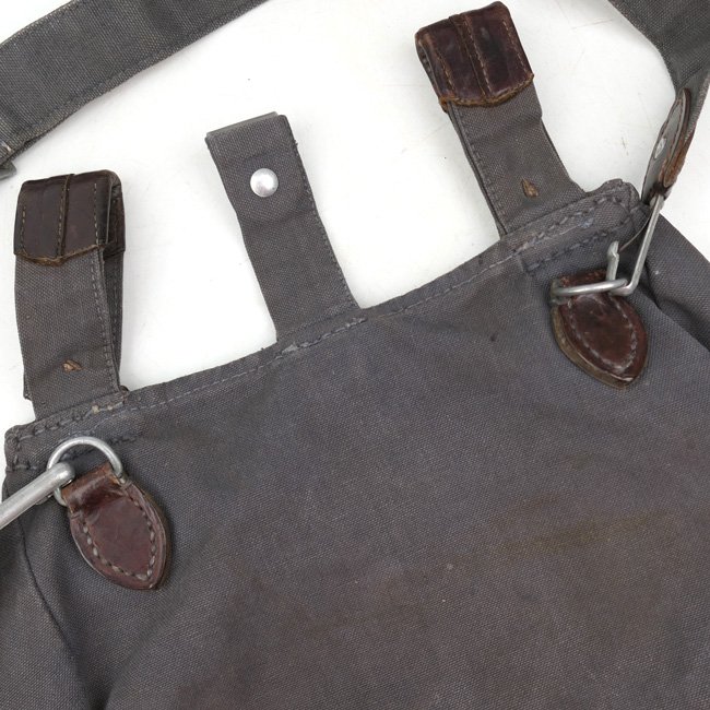 Luftwaffe FLAK M31 Bread Bag & Strap — image 9