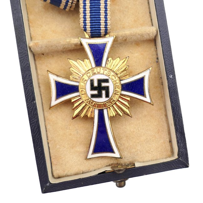 Cased Mother's Cross in Gold — image 2