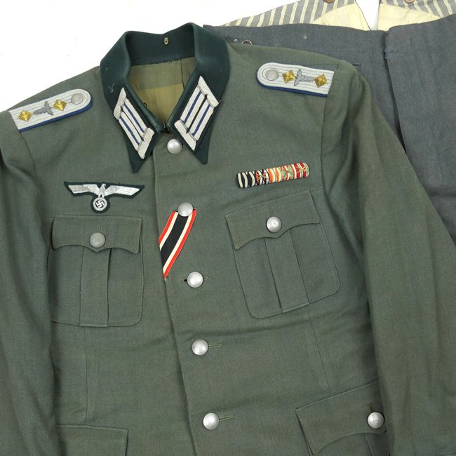 WH (Heer) TSD Officer's Field Blouse & Breeches — image 2