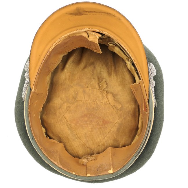 WH (Heer) Infantry Officer's Visor Cap with 'Braunschweig Skull' — image 12
