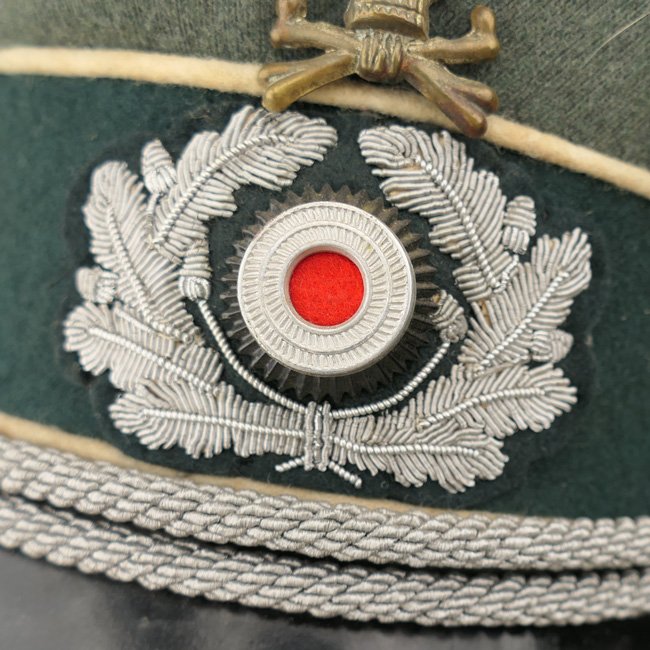 WH (Heer) Infantry Officer's Visor Cap with 'Braunschweig Skull' — image 7