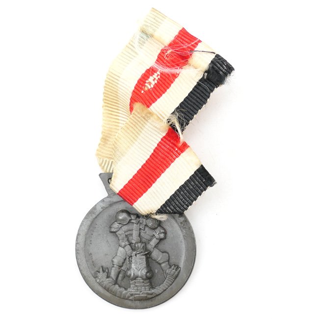 Italian/German African Campaign Medal — image 3